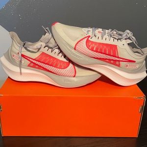Women’s Nike Zoom Gravity